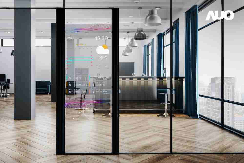 60吋Micro LED透明窗屏显示器，，，，可依需求调整并延伸应用于不同场域，，，包括汽车侧窗或家庭玄关、、智慧橱窗、、、商业展示等面向，，，提供丰富的信息娱乐内容